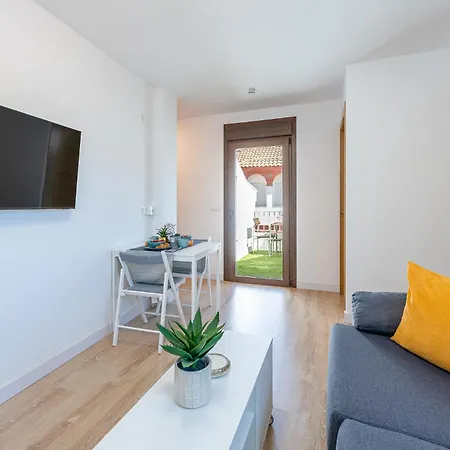 Apartment 797 Rentals- Carrasco 2 Torremolinos